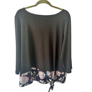 Chicos womens black poly spandex fabric with floral hip band 3/4 sleeve sz XL